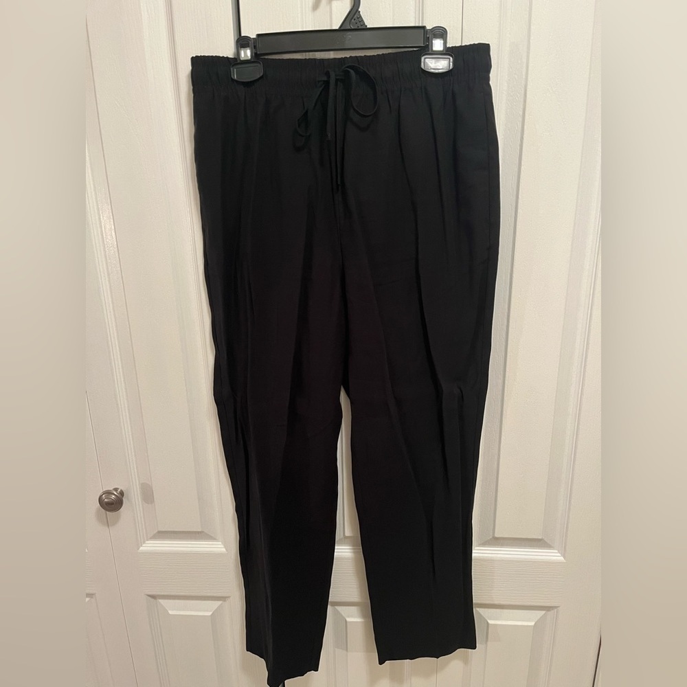 NWOT Dynamite Cindy Pleated Straight Pants - Picture 2 of 6